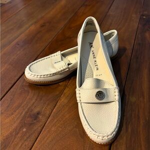 Brand new shoes, never worn.